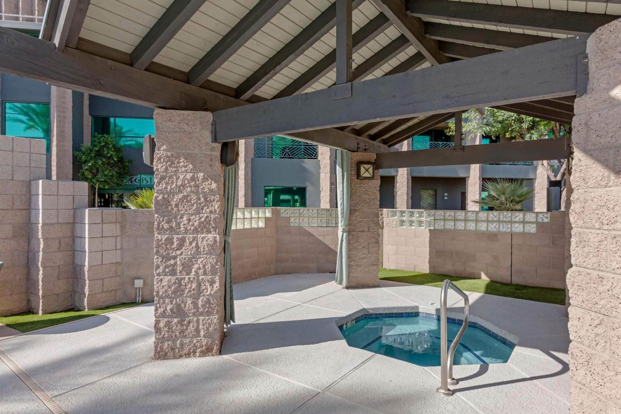 Best Western Plus Sundial Scottsdale Exterior foto